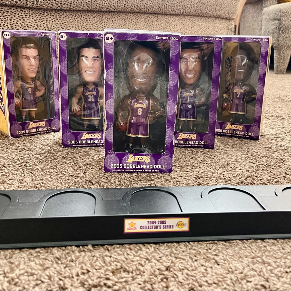 LA Lakers Carls Jr. Collector Bobblehead w/Kobe Bryant #8 & Lamar Odom Display.